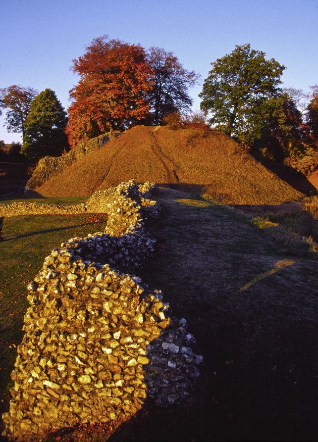 Berkhamsted Castle 2.jpg