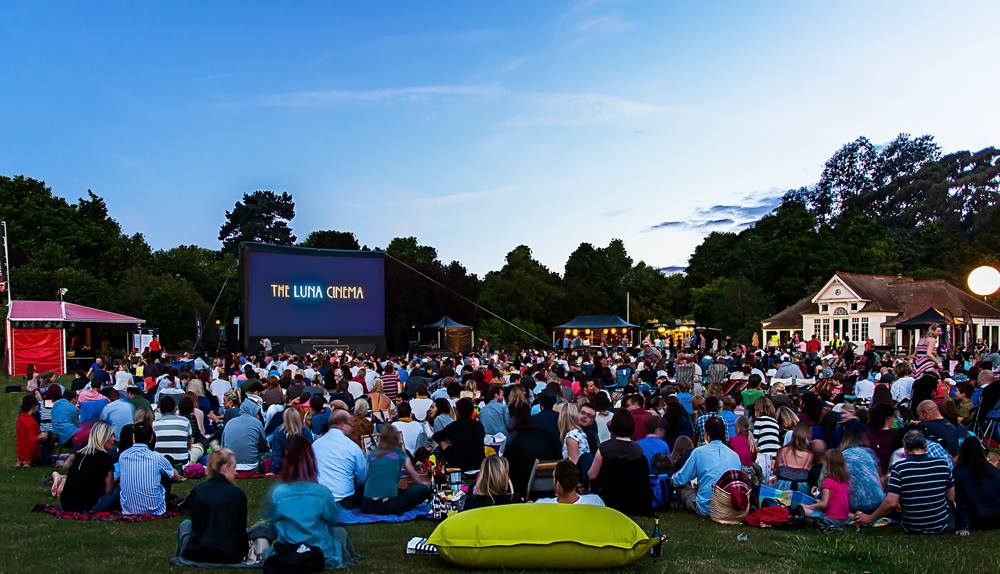 Luna Cinema.jpg