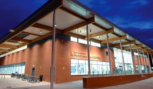 Watford Leisure Centre.jpg