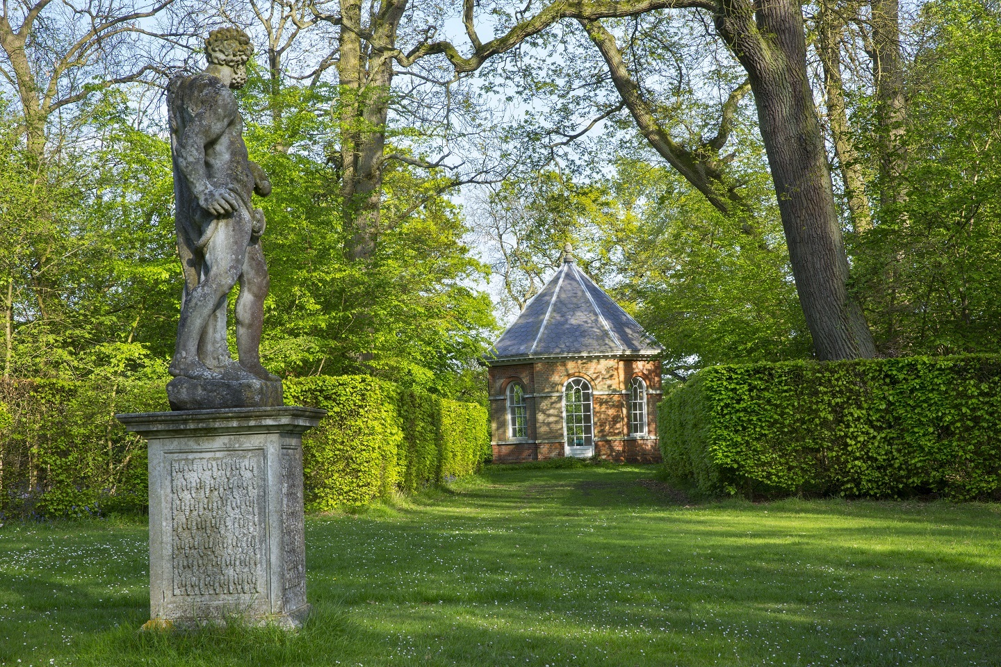 7 Organ House with Hercules.jpg