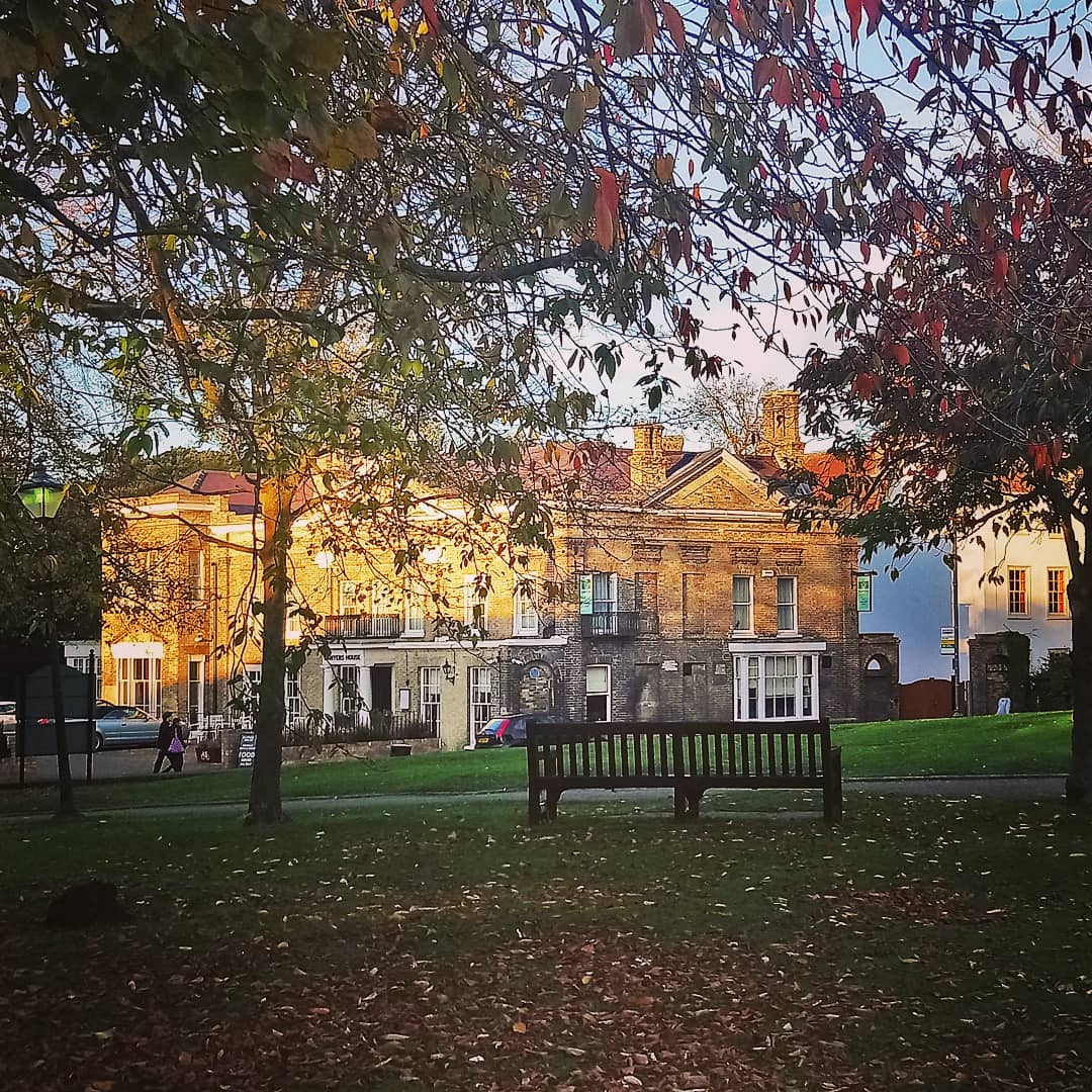 19Efb7eb 9Dd9 430D Aa31 6A74e1ce4b06 (1)