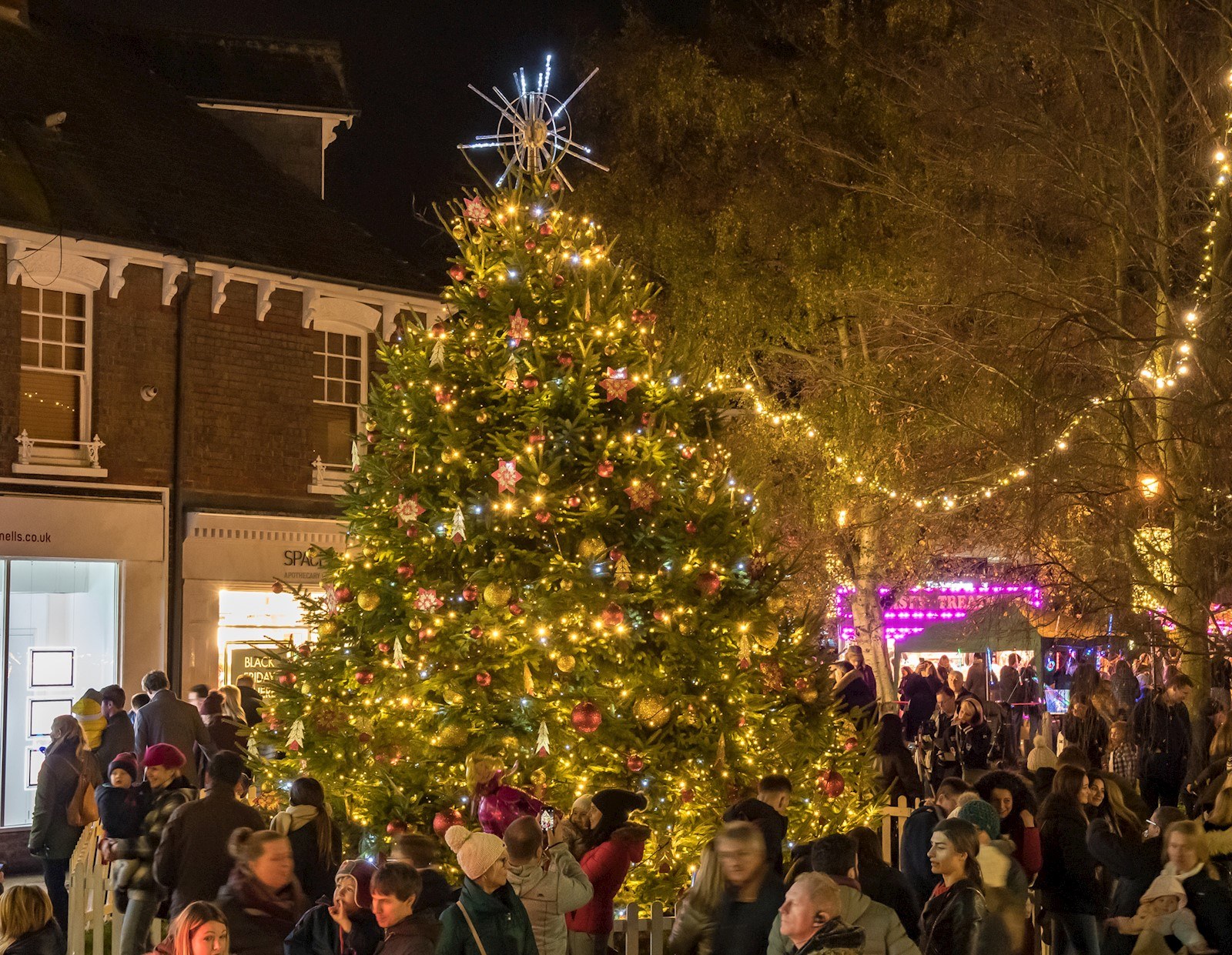 efacbda3-43d9-47c1-b6a6-2bd6e3561beb-Xmas 18 - Rides & Lights036.jpg