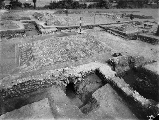 hypocaust banner.jpg