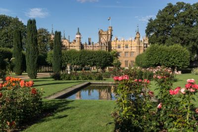 knebworth banner.jpg